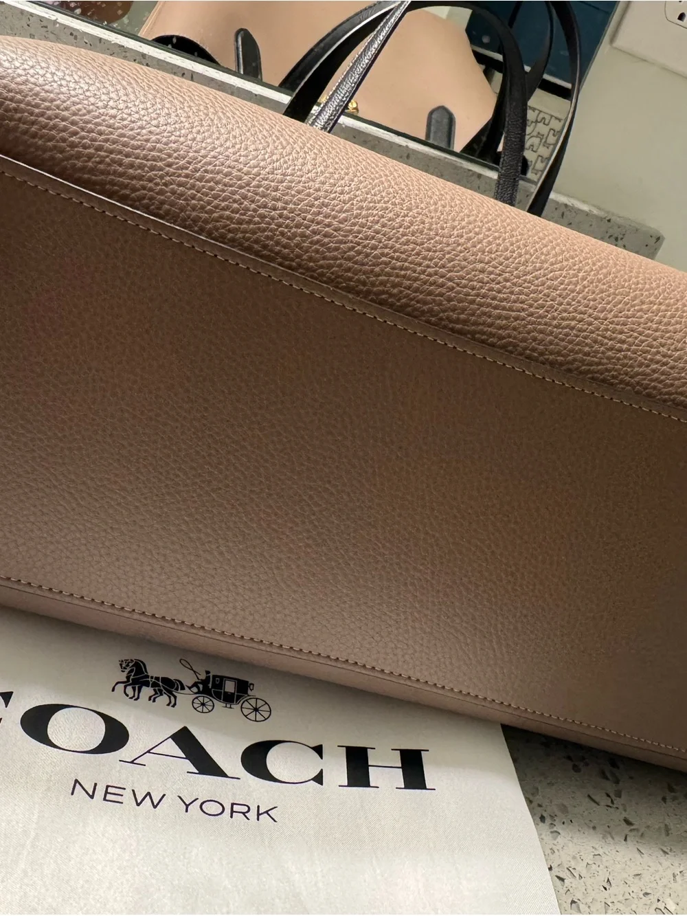 Coach Two-Tone Pebbled Leather Tote Bag in Taupe and Black - Picture 6 of 8